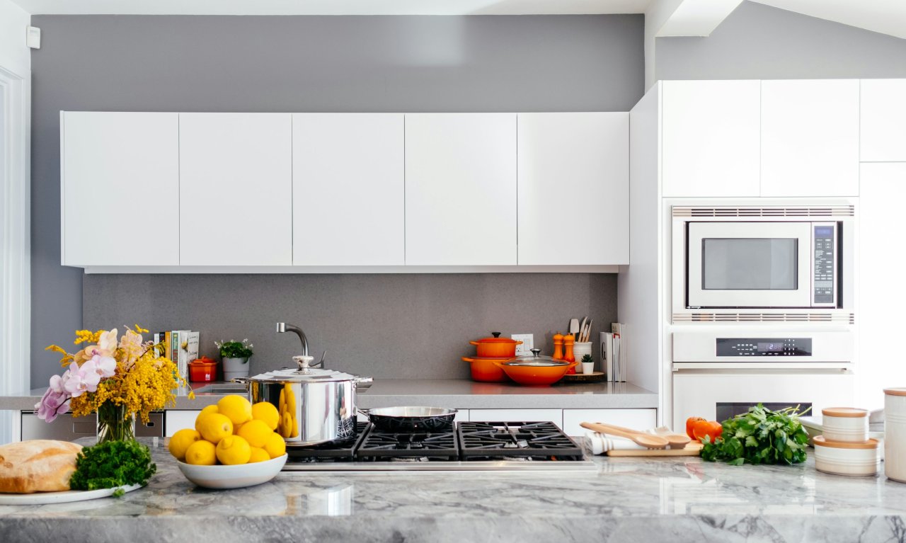 Modern Rustic Kitchen Ideas for a Warm Yet Sleek Look